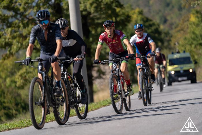 Biciklom u ritmu prirode - Održan biciklistički gravel maraton kroz Otočac, Brinje i Vrhovine